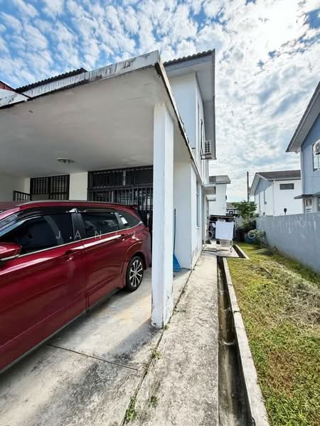 Semi-Detached House for Sale in Mutiara Rini (Skudai) - Janlly Jong - Exterior - PropertyGuru.com.my