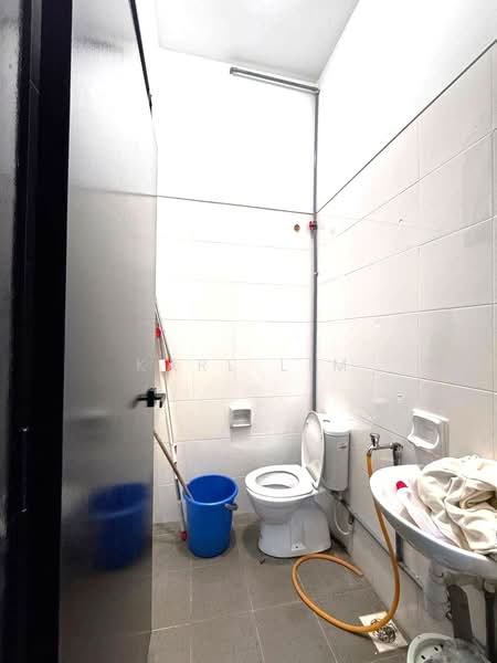 2-storey Terraced House for Sale in Taman Redang (Johor Bahru) - Karl Lim - Bathroom - PropertyGuru.com.my