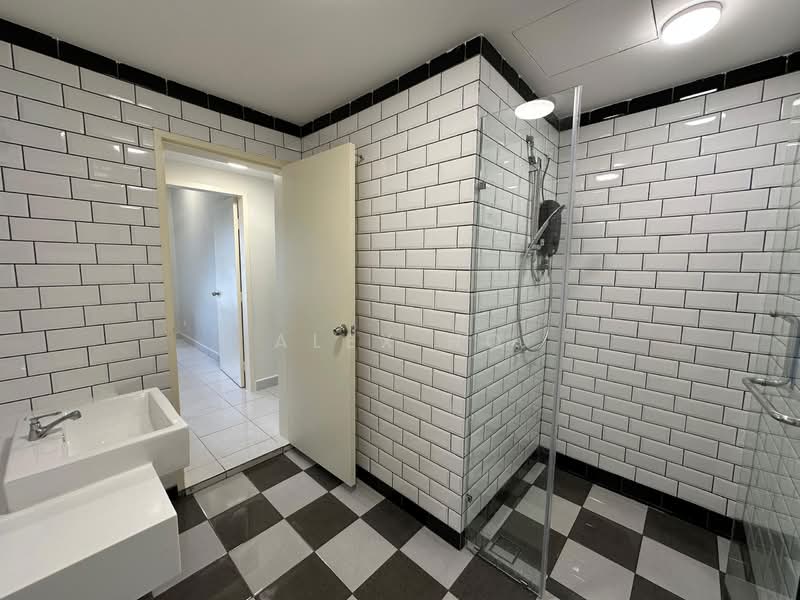 Service Residence for Rent at E'Island Lake Haven - Alex Ho - Bathroom - PropertyGuru.com.my
