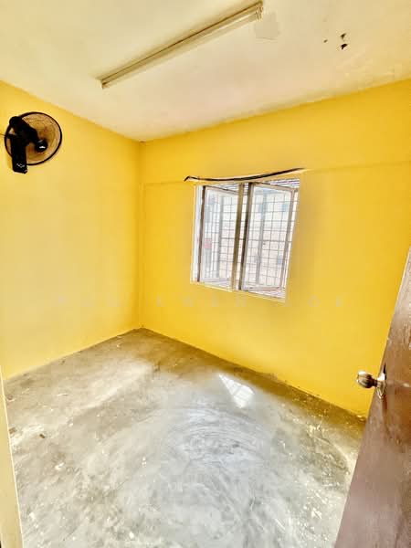 Apartment for Sale at Anggerik Apartment - Poh Kwen Kok - PropertyGuru.com.my