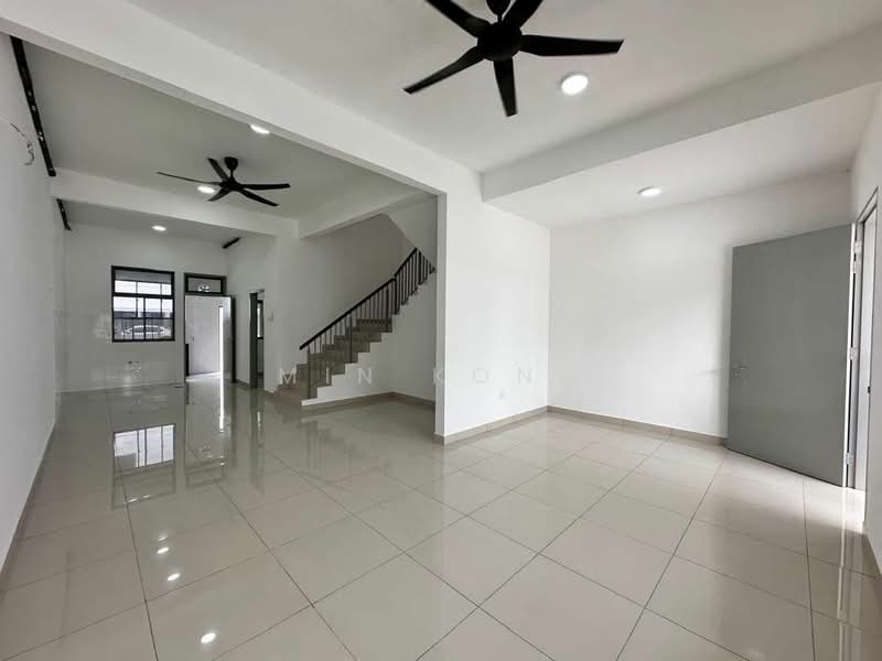 Terraced House for Rent in Taman Mutiara Rini (Skudai) - Min Kong - Living Room - PropertyGuru.com.my