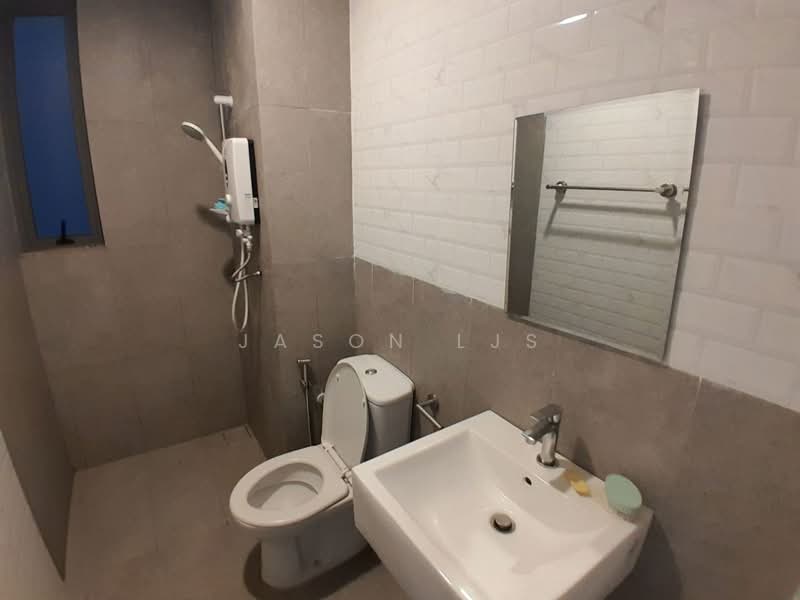 Service Residence for Rent at Suite Enesta - Jason LJS - Bathroom - PropertyGuru.com.my