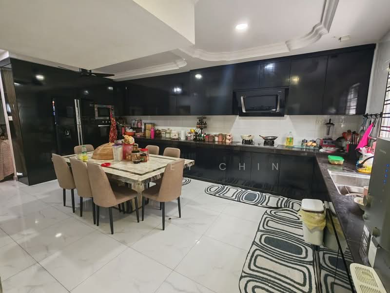 2-storey Terraced House for Sale in Taman Megah Ria (Masai) - Calley Chin - Kitchen - PropertyGuru.com.my