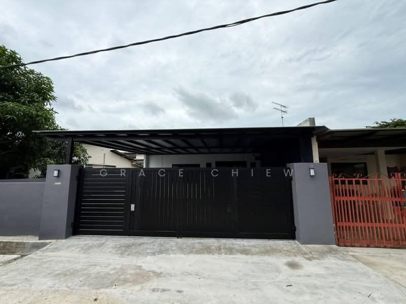 Semi-Detached House for Sale in Johor Bahru (Johor) - Grace Chiew - Exterior - PropertyGuru.com.my