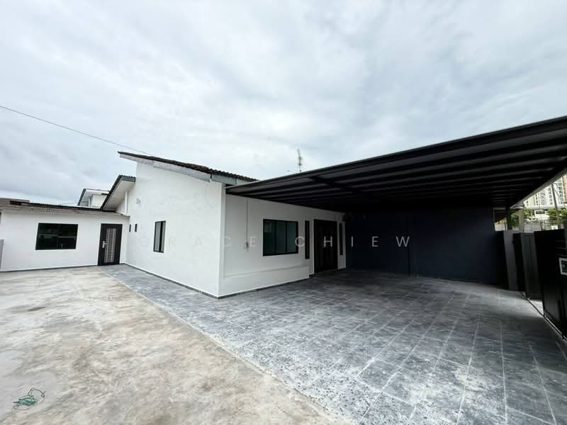 Semi-Detached House for Sale in Johor Bahru (Johor) - Grace Chiew - Exterior - PropertyGuru.com.my