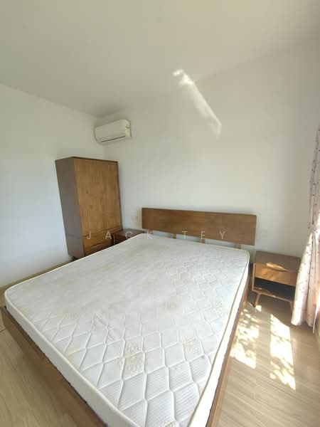 Pangsapuri untuk Disewa di Regalia Park @ Forest City - Jack Tey - PropertyGuru.com.my
