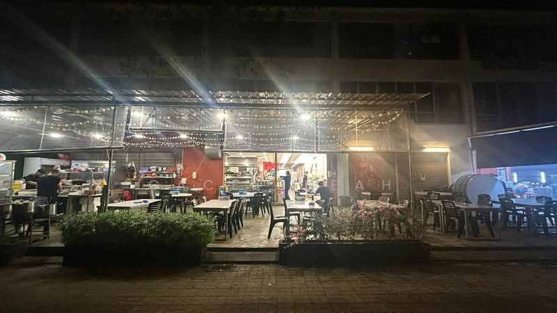 Shop for Rent in Taman Austin Perdana (Tebrau) - Cace Cheah - Exterior - PropertyGuru.com.my