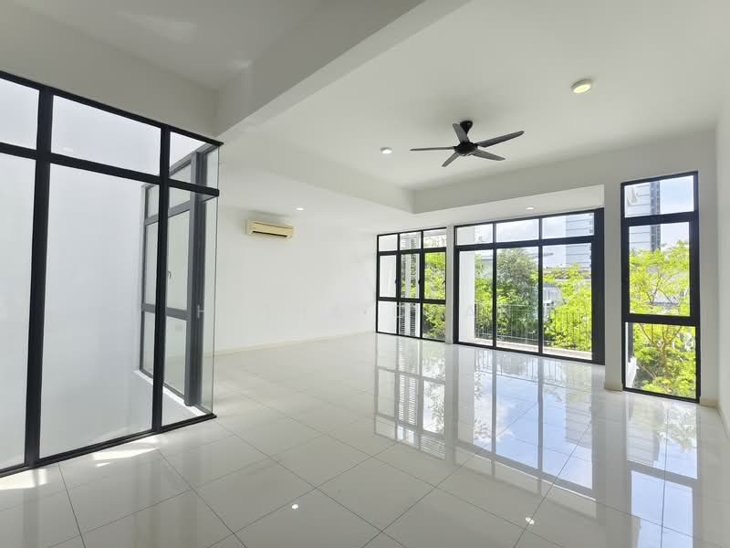 3-storey Terraced House for Rent in Ampang (Kuala Lumpur) - Hetha Chan - Living Room - PropertyGuru.com.my
