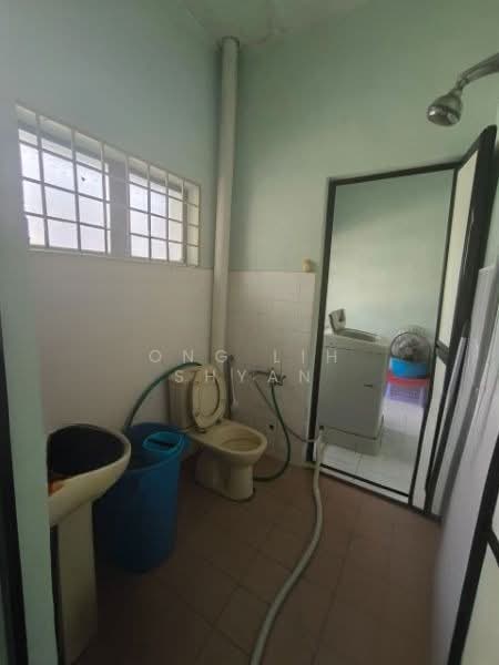 Rumah Teres 2 Tingkat untuk Dijual di Johor Bahru (Johor) - Ong Lih Shyan - Bathroom - PropertyGuru.com.my