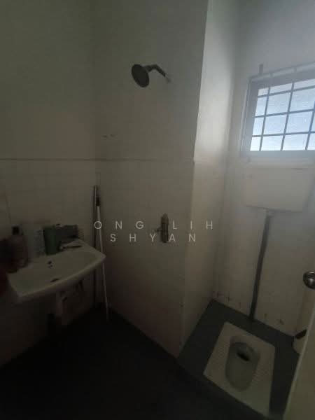 Rumah Teres 2 Tingkat untuk Dijual di Johor Bahru (Johor) - Ong Lih Shyan - Bathroom - PropertyGuru.com.my