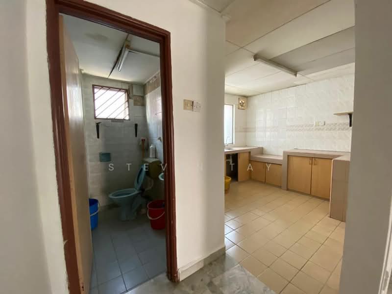 2-storey Terraced House for Sale in Bandar Damai Perdana (Cheras) - Steven Tay - Kitchen - PropertyGuru.com.my