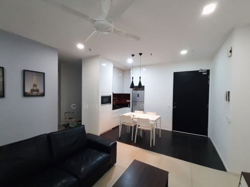 Servis Apartment untuk Disewa di Arcoris Residences - Chen Hoaw - Living Room - PropertyGuru.com.my
