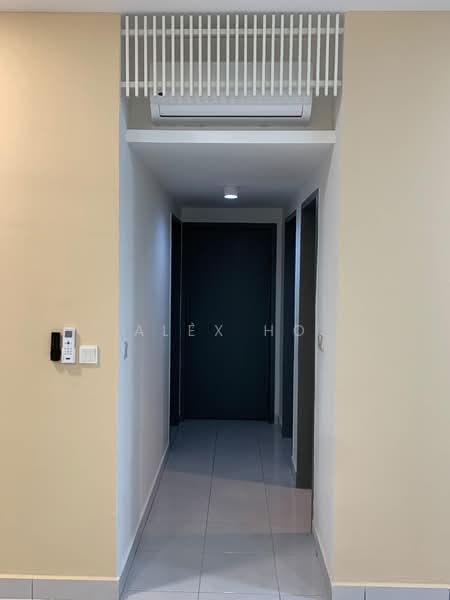 Servis Apartment untuk Disewa di E'Island Lake Haven - Alex Ho - Corridor - PropertyGuru.com.my