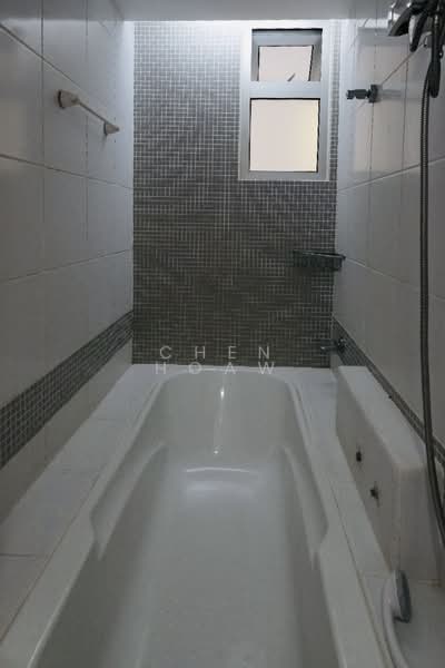 Service Residence for Rent at i-Zen @ Kiara 1 - Chen Hoaw - Bathroom - PropertyGuru.com.my