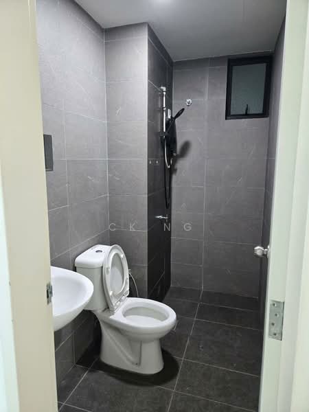 Servis Apartment untuk Dijual di Majestic Maxim - CK Ng - Bathroom - PropertyGuru.com.my