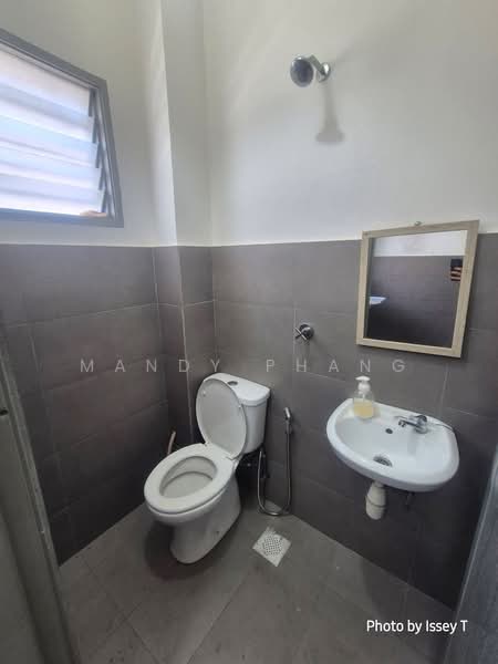 2-storey Terraced House for Rent in Bercham (Ipoh) - Mandy Phang - Bathroom - PropertyGuru.com.my