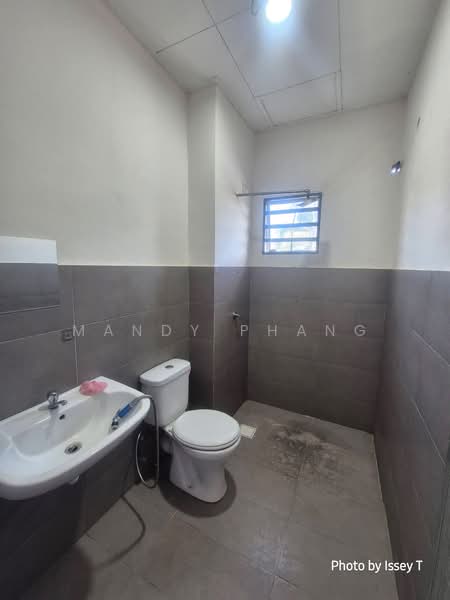2-storey Terraced House for Rent in Bercham (Ipoh) - Mandy Phang - Bathroom - PropertyGuru.com.my