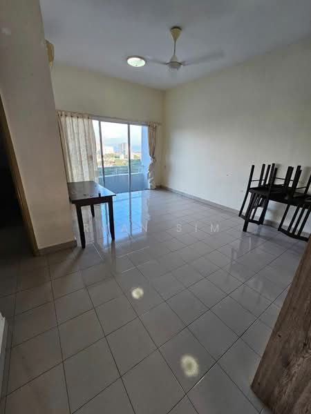 Apartment for Rent at University Place (Plaza Ivory) - Ryan Sim - Living Room - PropertyGuru.com.my