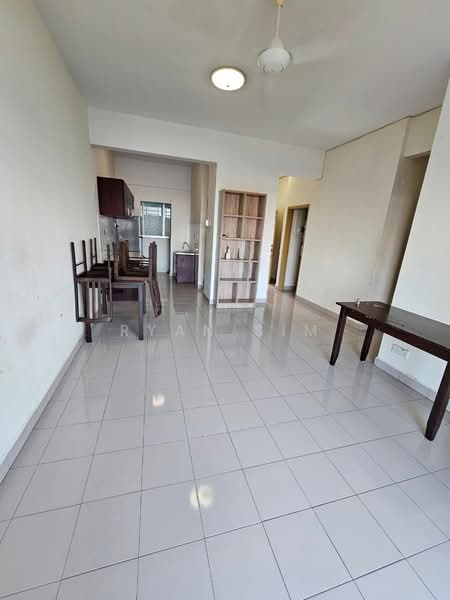 Apartment for Rent at University Place (Plaza Ivory) - Ryan Sim - Living Room - PropertyGuru.com.my
