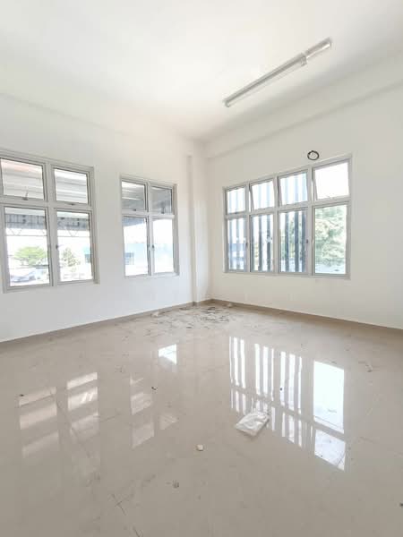 Semi-D Factory for Rent in Masai (Johor) - Caryn Ter - Interior - PropertyGuru.com.my