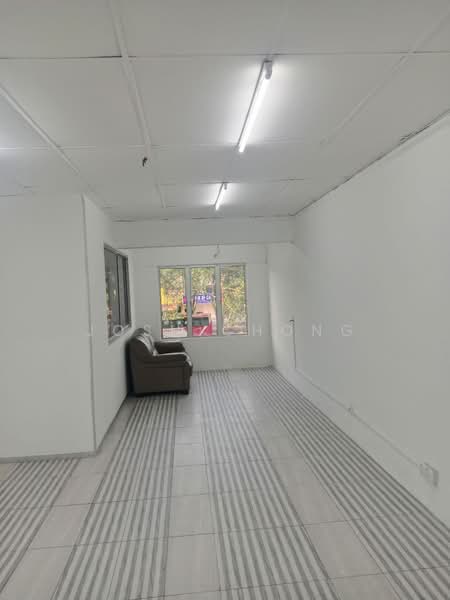 Shop for Rent in Bukit Sentosa (Rawang) - Josh Chong - Interior - PropertyGuru.com.my