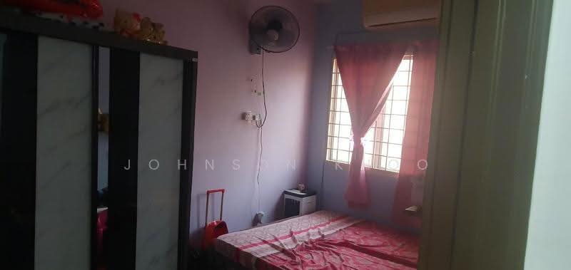 2.5-storey Terraced House for Sale in Taman Aman Putra (Puchong) - Johnson Khoo - Bedroom - PropertyGuru.com.my