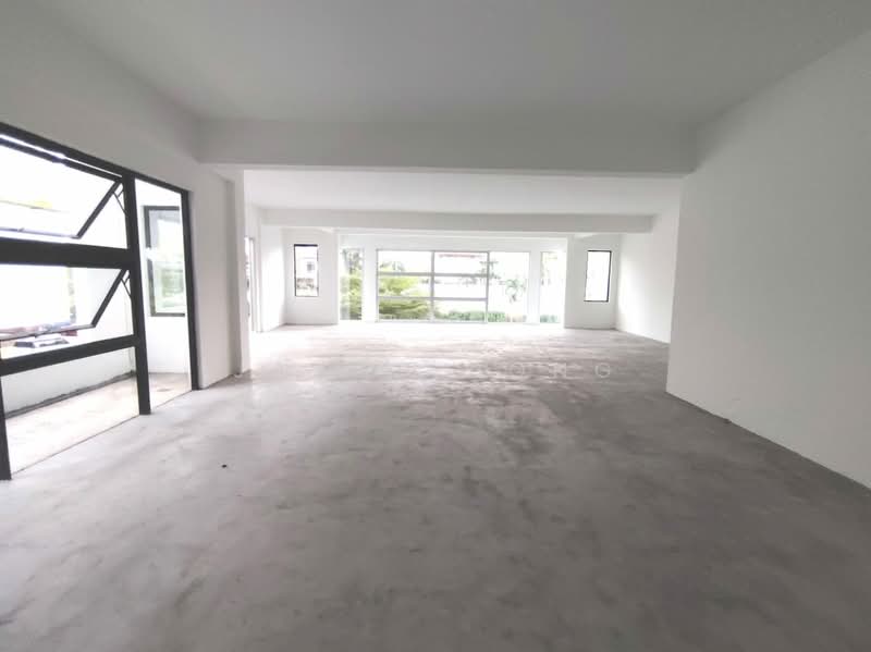 Office for Rent in Taman Molek (Johor Bahru) - James Bong - Interior - PropertyGuru.com.my