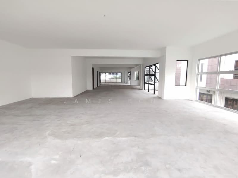 Office for Rent in Taman Molek (Johor Bahru) - James Bong - Interior - PropertyGuru.com.my