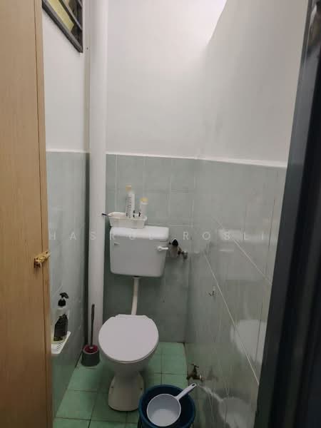 Rumah Teres 1 Tingkat untuk Dijual di Taman Lembah Jerai (Gurun) - Hasrul Rosli - Bathroom - PropertyGuru.com.my