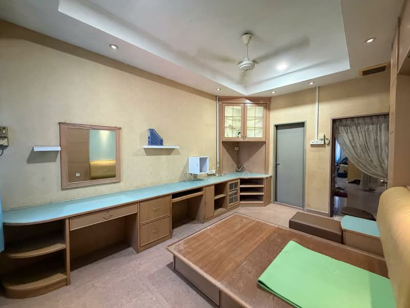 Rumah Teres 2 Tingkat untuk Dijual di Sungai Nibong (Bayan Lepas) - Qyan Goh - Bedroom - PropertyGuru.com.my