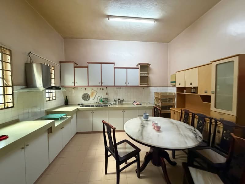 Rumah Teres 2 Tingkat untuk Dijual di Sungai Nibong (Bayan Lepas) - Qyan Goh - Kitchen - PropertyGuru.com.my