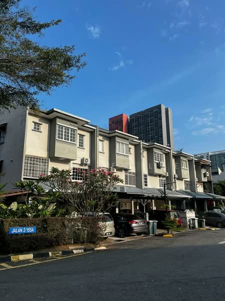 Townhouse for Rent in Bukit Jalil (Kuala Lumpur) - Michael Lee - Exterior - PropertyGuru.com.my