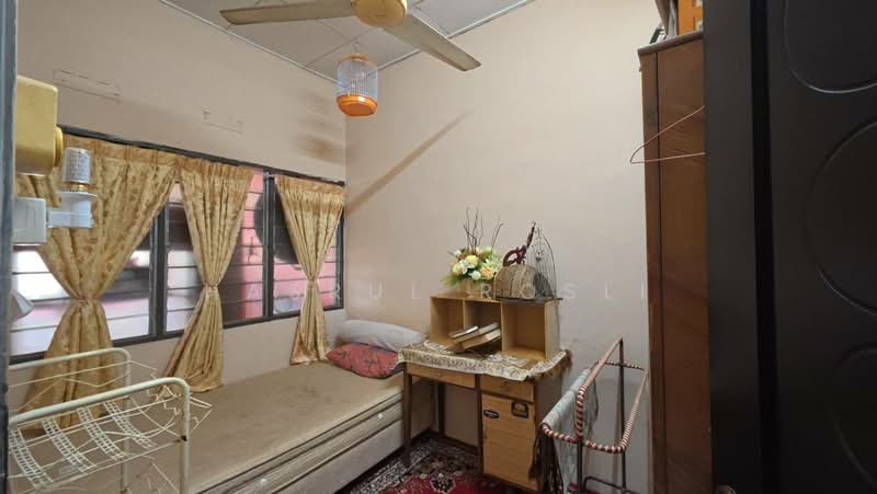 Rumah Berkembar untuk Dijual di Pendang (Kedah) - Hasrul Rosli - Bedroom - PropertyGuru.com.my