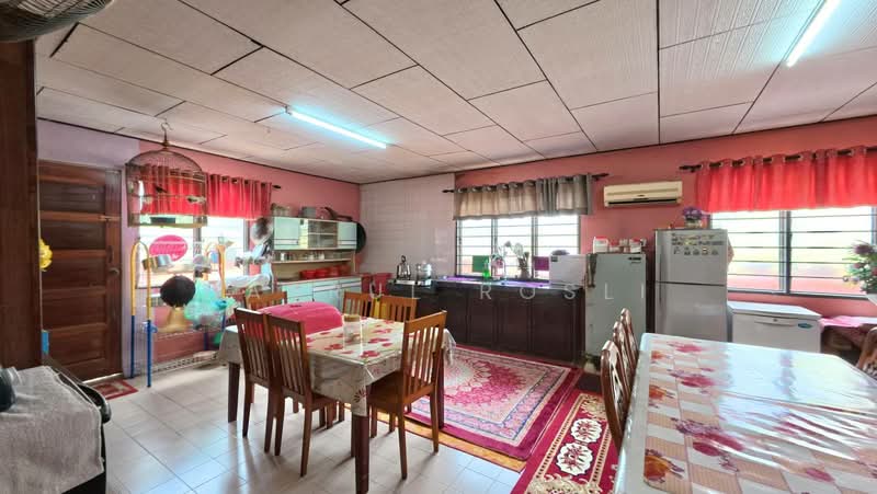 Rumah Berkembar untuk Dijual di Pendang (Kedah) - Hasrul Rosli - Kitchen - PropertyGuru.com.my