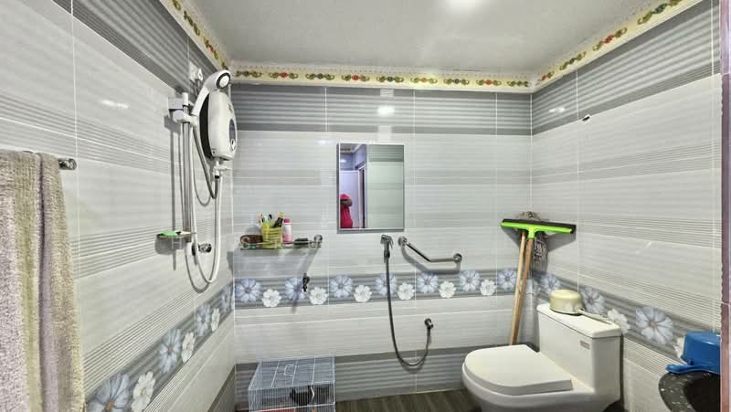 Rumah Berkembar untuk Dijual di Pendang (Kedah) - Hasrul Rosli - Bathroom - PropertyGuru.com.my