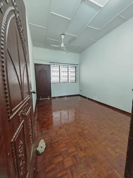 Rumah Teres 2 Tingkat untuk Disewa di Taman Pelangi (Johor Bahru) - Elena Lim - PropertyGuru.com.my