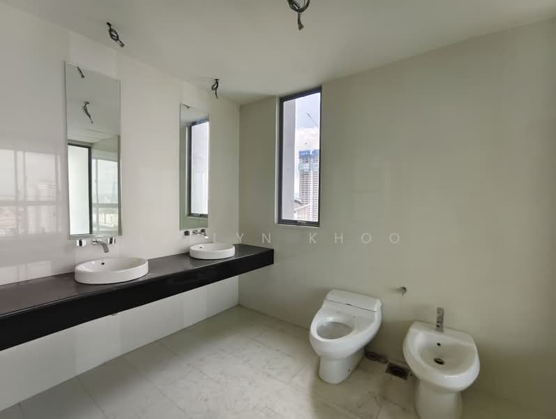 Kondominium untuk Dijual di Gateway Kiaramas Residences - Evelyn Khoo - Bathroom - PropertyGuru.com.my