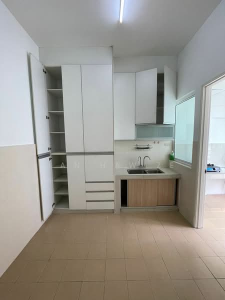 Rumah Teres 2 Tingkat untuk Dijual di Kajang (Selangor) - Han Haw Ze - Kitchen - PropertyGuru.com.my
