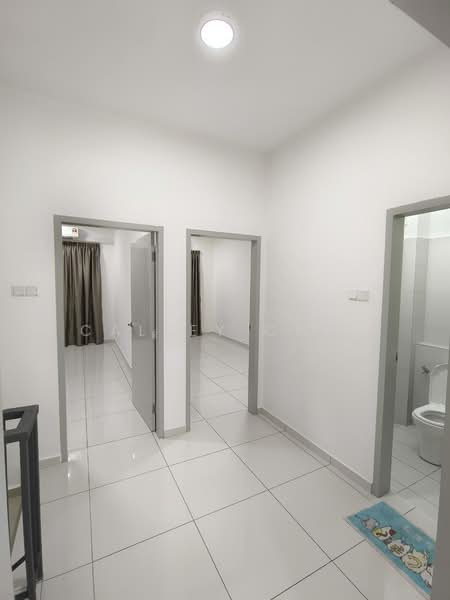 2-storey Terraced House for Sale in Austin Crest (Johor Bahru) - Calley Chin - Corridor - PropertyGuru.com.my