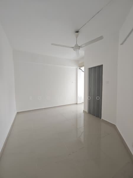 Pangsapuri untuk Disewa di Block 42 Taman Teratai Mewah - Roger Moo - Interior - PropertyGuru.com.my