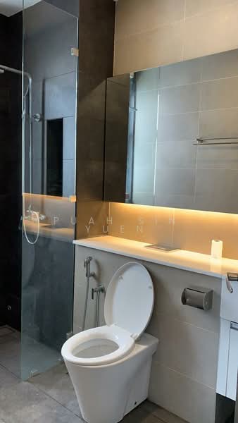 Service Residence for Sale at Setia Sky 88 - Puah Sin Yuen - Bathroom - PropertyGuru.com.my