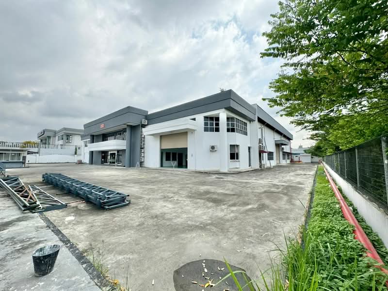 Kilang untuk Dijual di Taman Perindustrian Tropika (Ulu Tiram) - Caryn Ter - Exterior - PropertyGuru.com.my