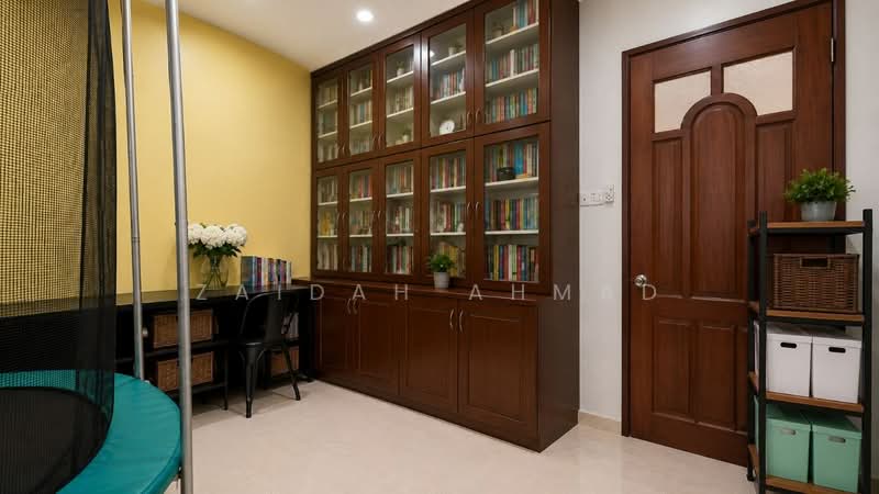 Semi-Detached House for Sale in Bandar Nusa Rhu (Shah Alam) - Zaidah Ahmad - Study - PropertyGuru.com.my
