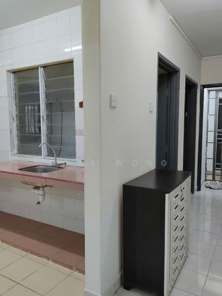 Pangsapuri untuk Dijual di Plaza 393 - Rose Wong - Kitchen - PropertyGuru.com.my