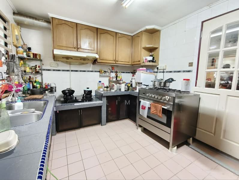 2-storey Terraced House for Sale in Taman Bukit Indah (Ulu Kelang) - HjLim . - Kitchen - PropertyGuru.com.my