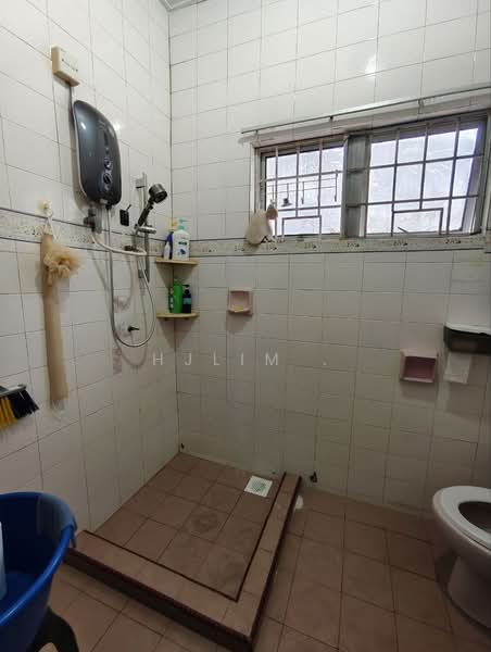 2-storey Terraced House for Sale in Taman Bukit Indah (Ulu Kelang) - HjLim . - Bathroom - PropertyGuru.com.my
