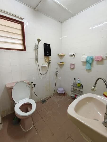 2-storey Terraced House for Sale in Taman Bukit Indah (Ulu Kelang) - HjLim . - Bathroom - PropertyGuru.com.my