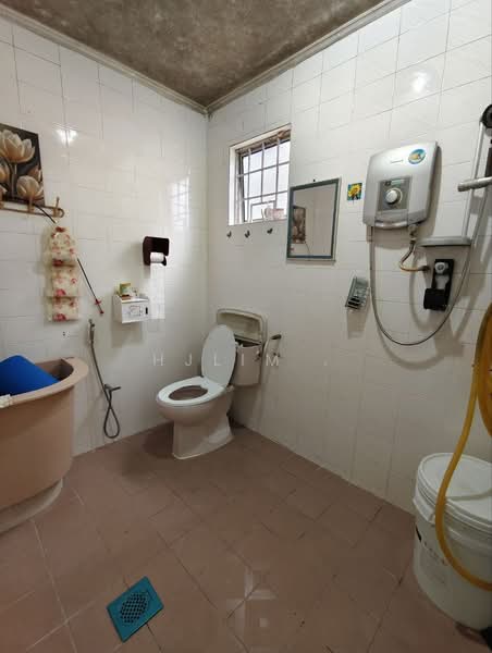 2-storey Terraced House for Sale in Taman Bukit Indah (Ulu Kelang) - HjLim . - Bathroom - PropertyGuru.com.my
