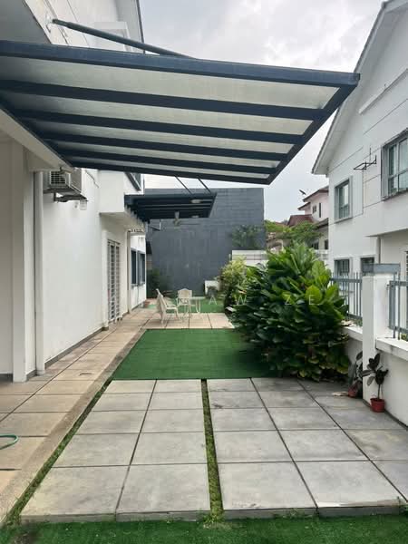 Semi-Detached House for Sale in Taman Saujana Emas (Kajang) - Han Haw Ze - Exterior - PropertyGuru.com.my