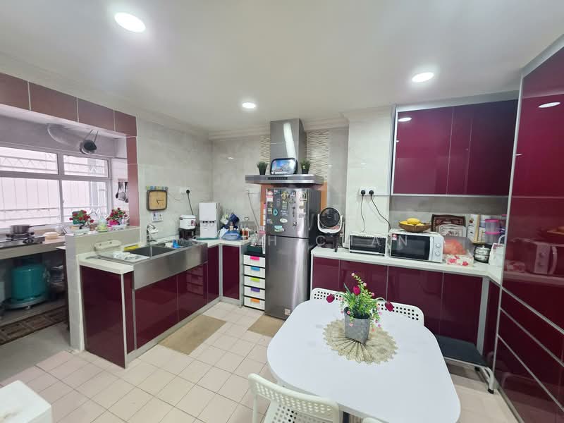 Kondominium untuk Dijual di Kemuncak Shah Alam - Joseph Chan - Kitchen - PropertyGuru.com.my